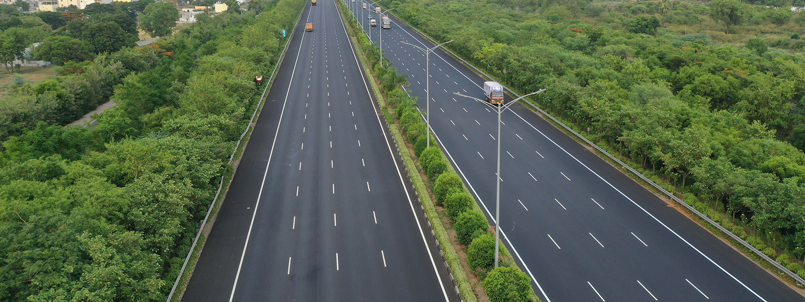 "Newspaper clipping about the Outer Ring Road in Nagpur, highlighting its opening timeline, benefits for traffic management, and impact on heavy vehicle movement."